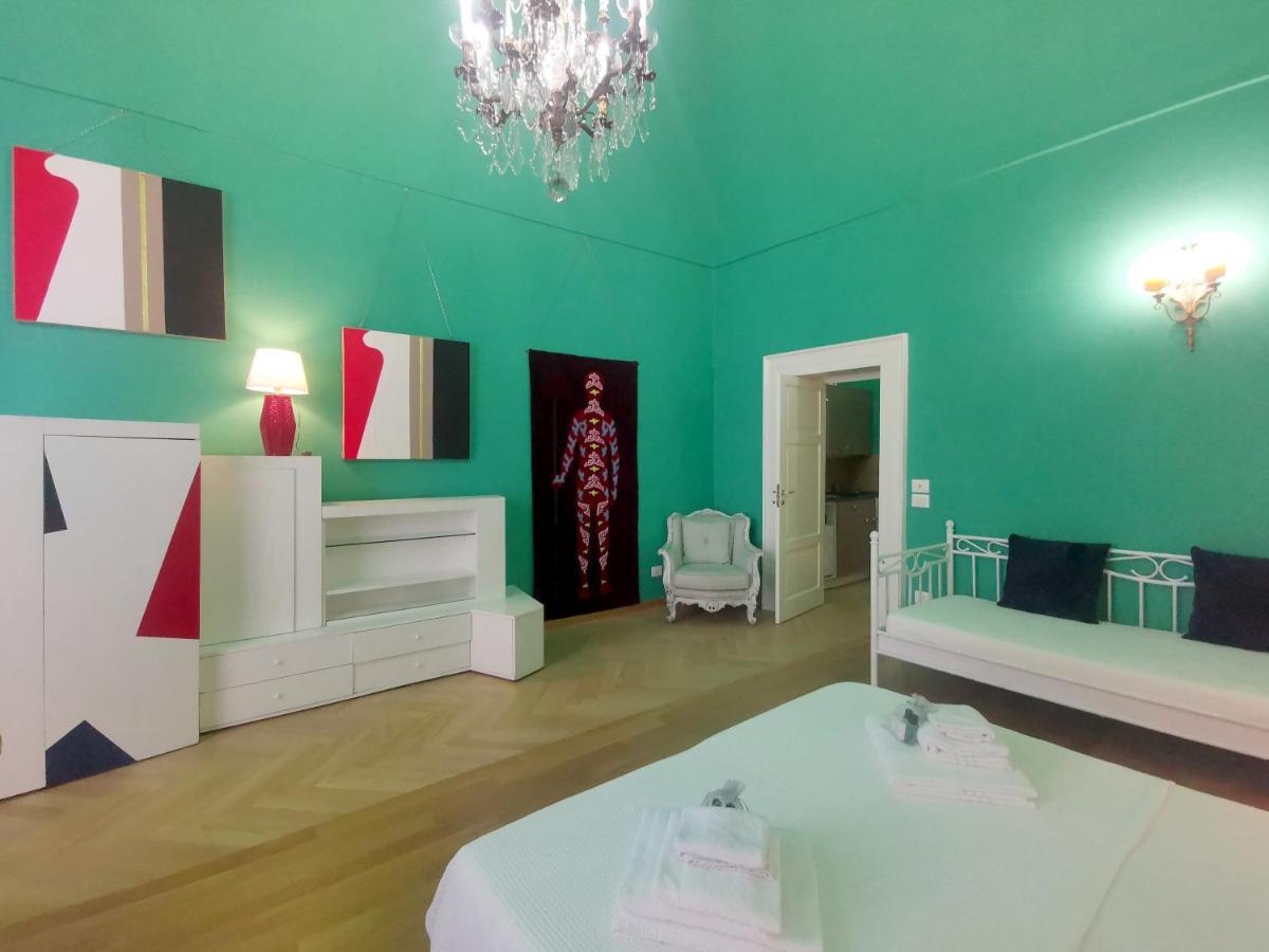 Speciale Tarshito Guesthouse Bari Zewnętrze zdjęcie